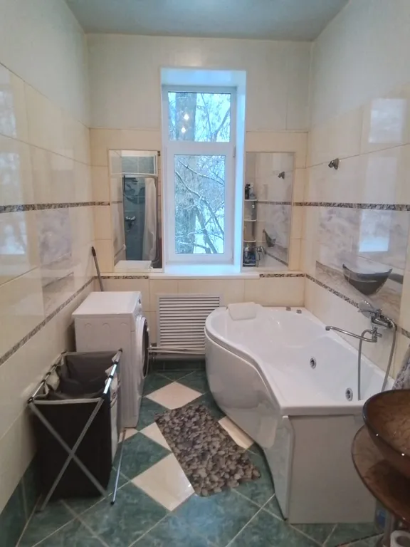 Квартира в районе ЦУМа — аренда посуточно в Березники