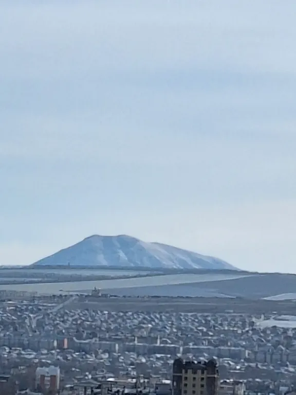 Уютная студия с видом на горы