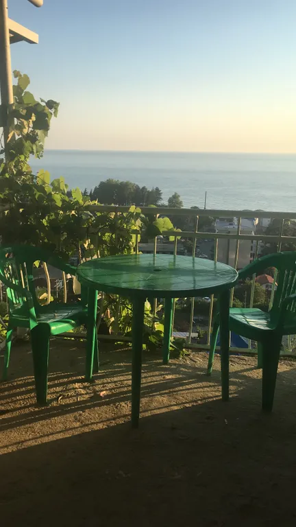 3-х местная комната с кондиционером с прямым видом на море