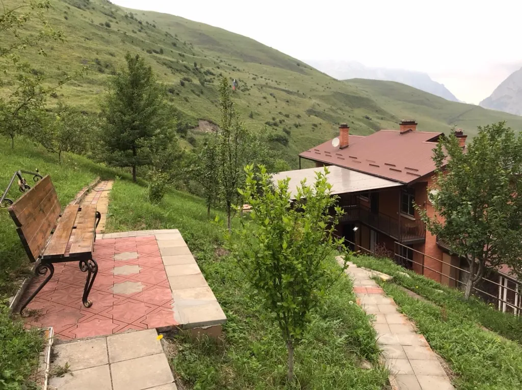 В Кармадонском ущелье самый уютный дом место силы