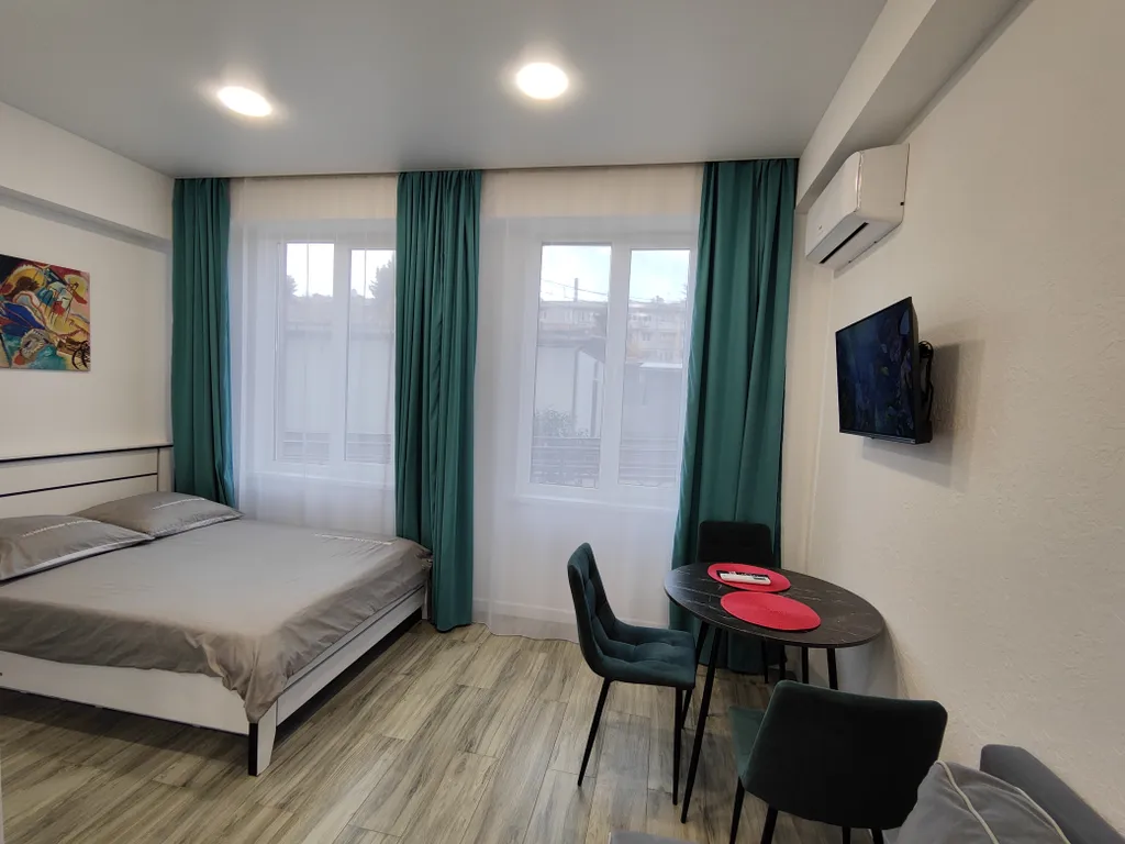 Квартира Современная и очень уютная студия в ЖК "Семейный" п.Лазаревское г.Сочи — аренда посуточно в Лазаревское