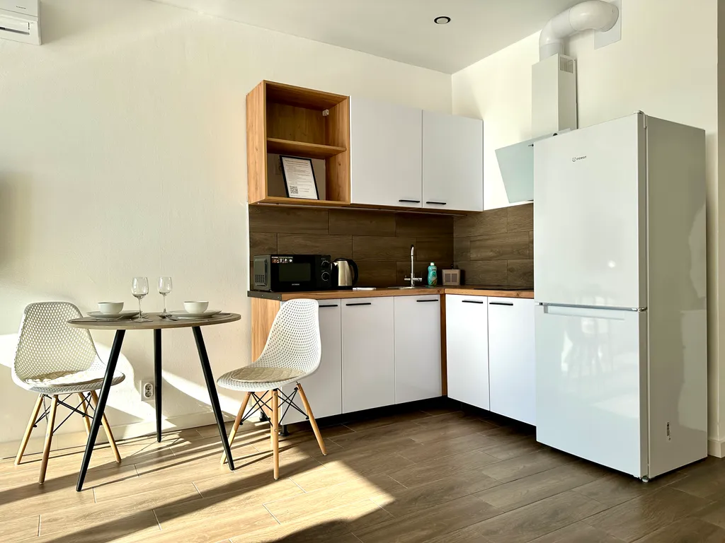 Студия с шикарным панорамным видом на набережную и реку Свияга