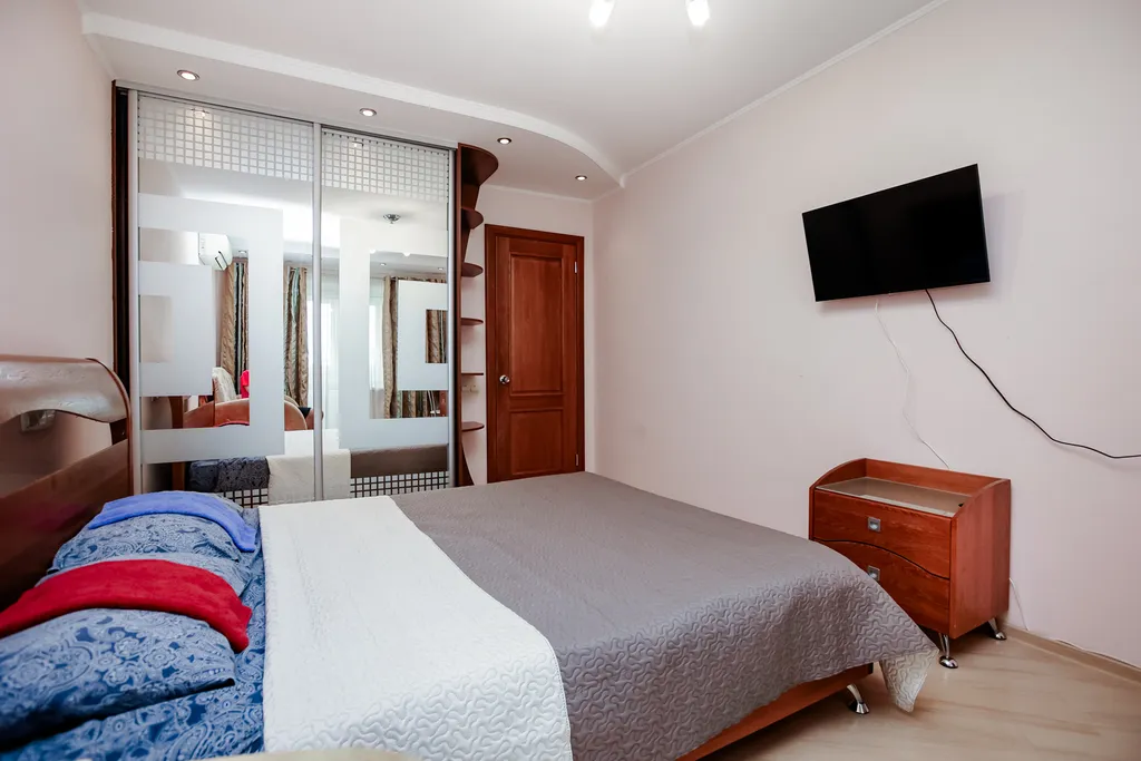 Жилая комната в 3-комнатной квартире 103