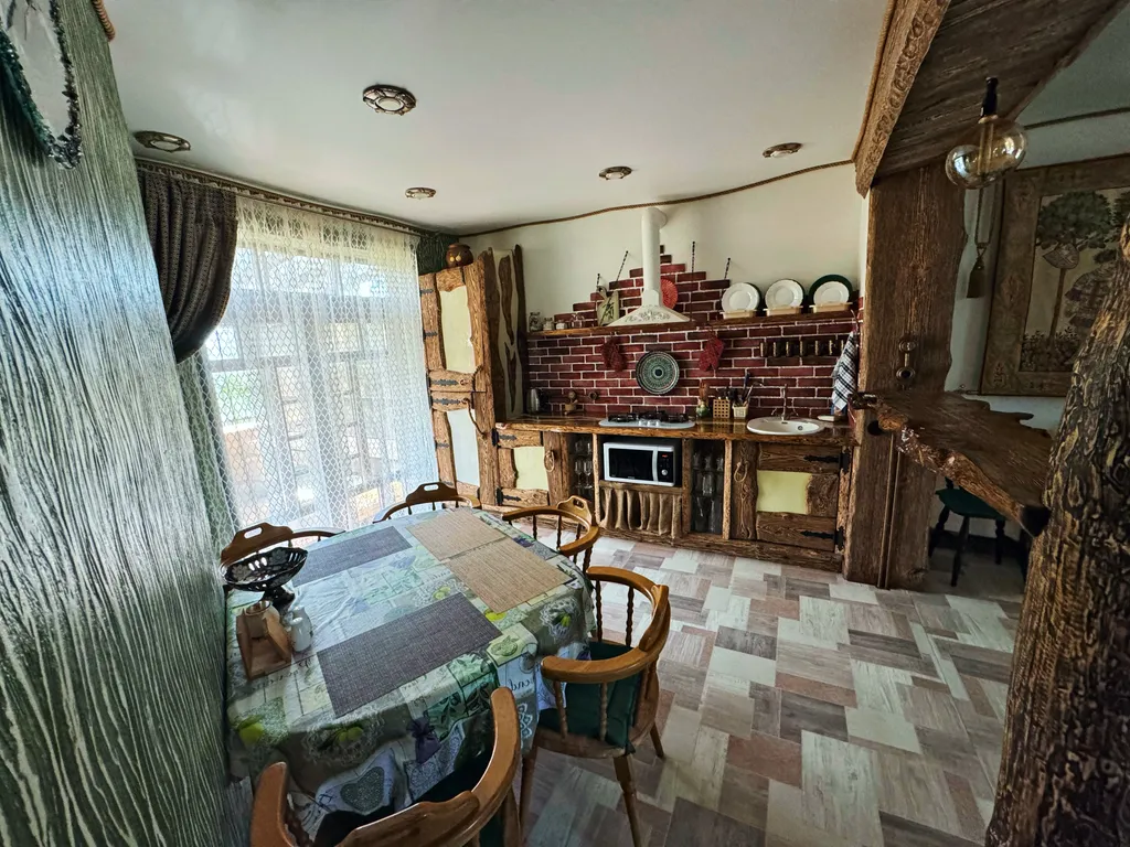 Тихий Уголок