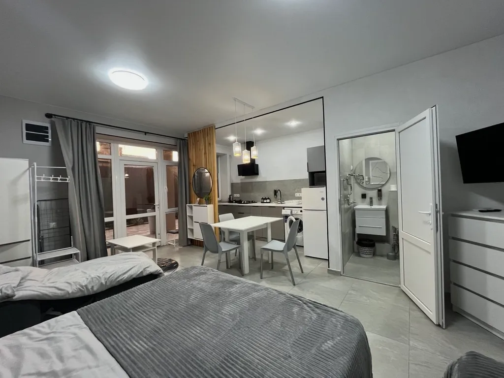 Квартира-студия в 10 минутах от моря