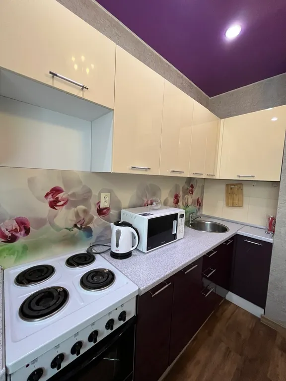 2-комнатная люкс на Тундровом