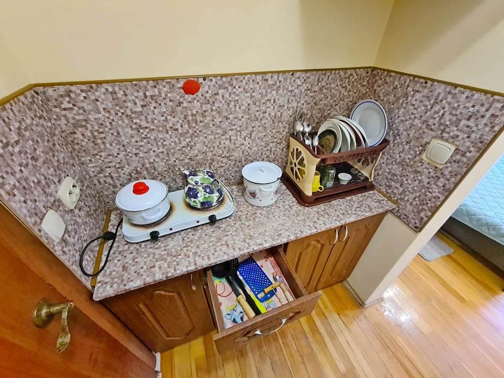 Квартира Номера на Пляже, квартира - студия с кухней 147/4, до берега 40 метров — Ейск