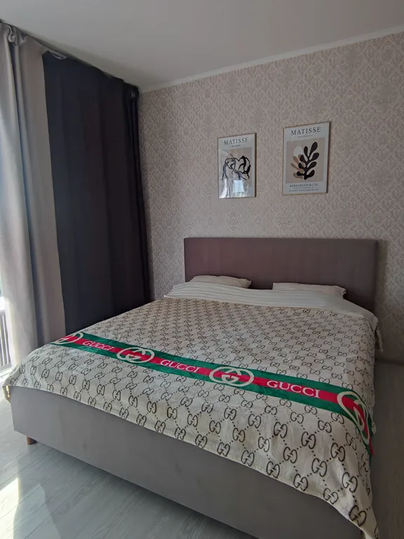 Новая уютнaя квaртира-студия класса Комфорт с панорамным видом