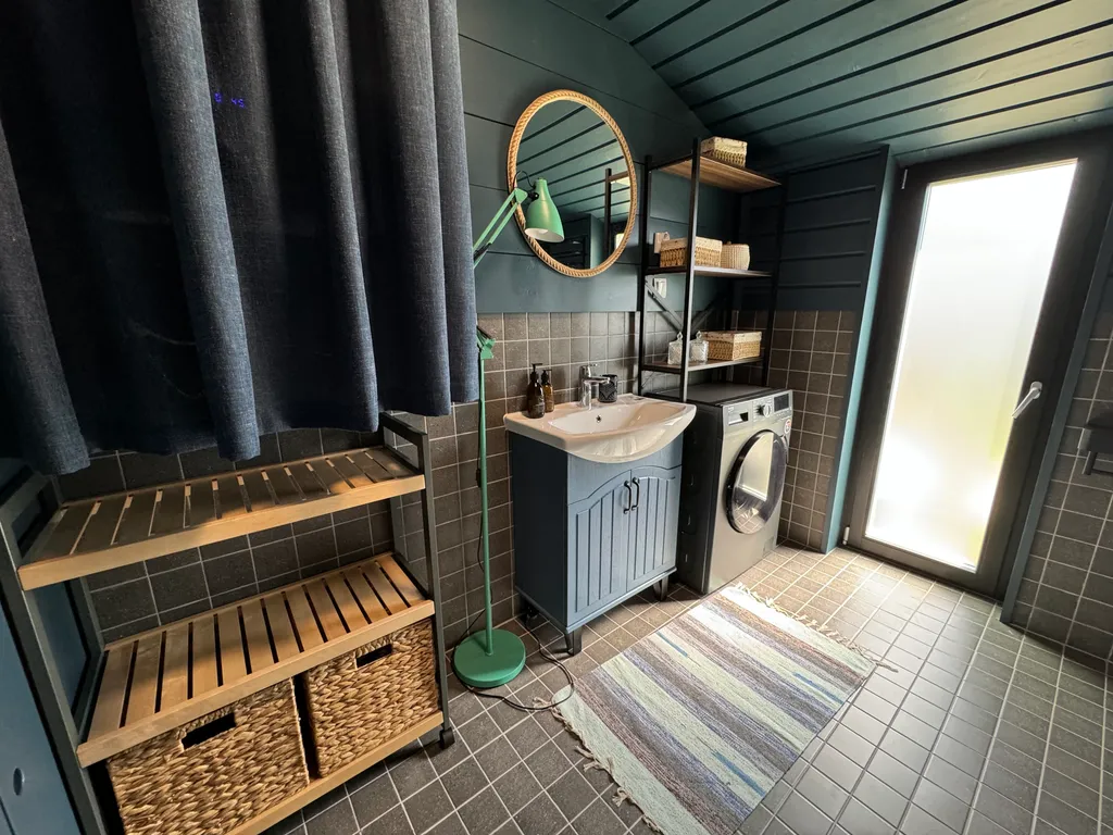 Уютный загородный дом в тишине