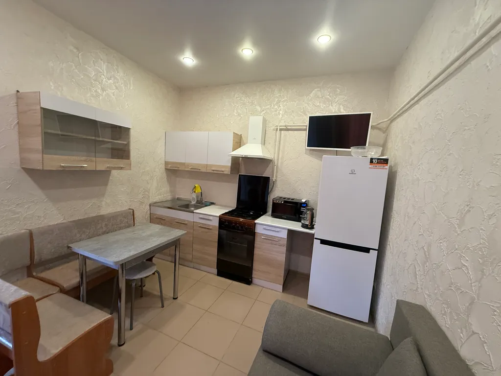 Дом с бассейном