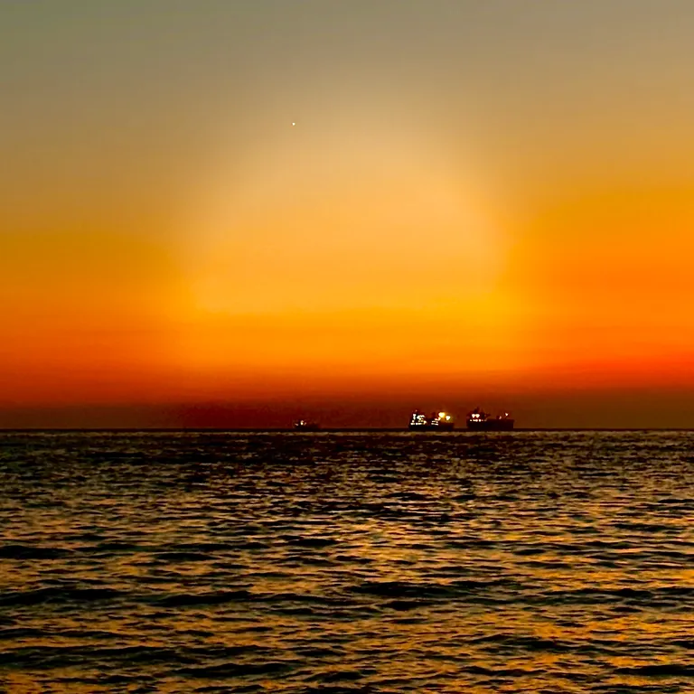 Солнечная, уютная квартира не далеко от моря