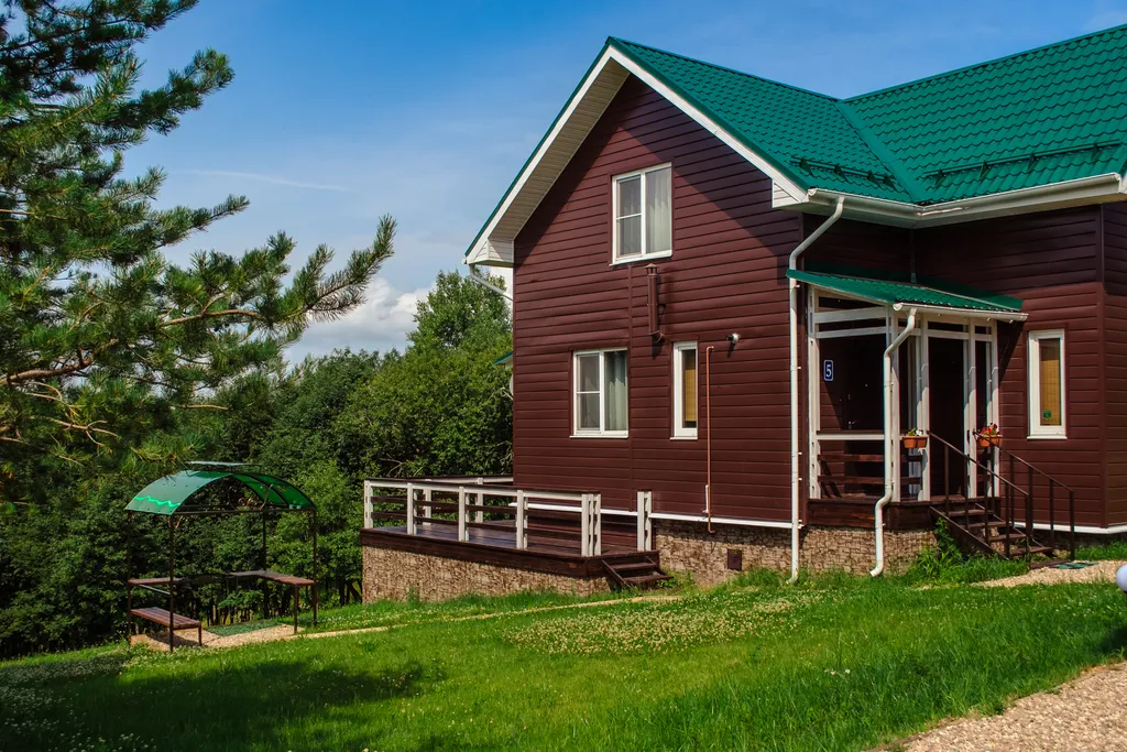 Коттедж с мангальной зоной