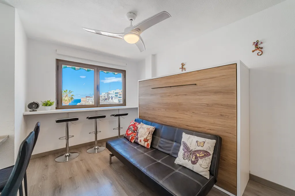 4-комнатная Квартира