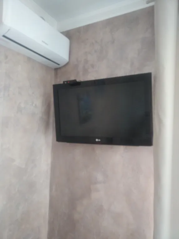 Квартира Комната в новом коттедже с террасой и отдельным двором — Геленджик