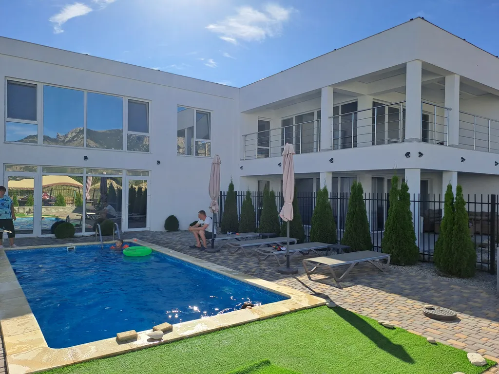 Вилла 170 м2 Горная лаванда 4 взр.+ 2 дет.