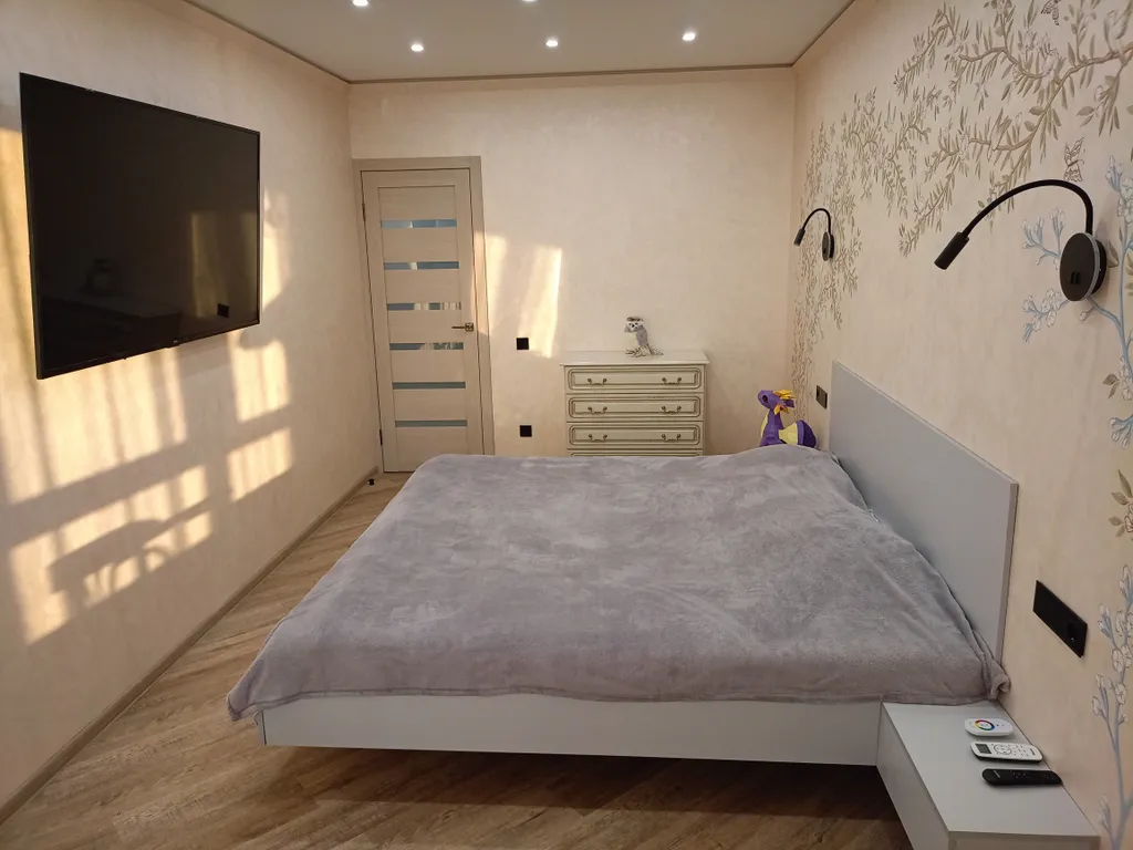 Сказка в городе, двушка с видом на водохранилище, закаты и рассветы