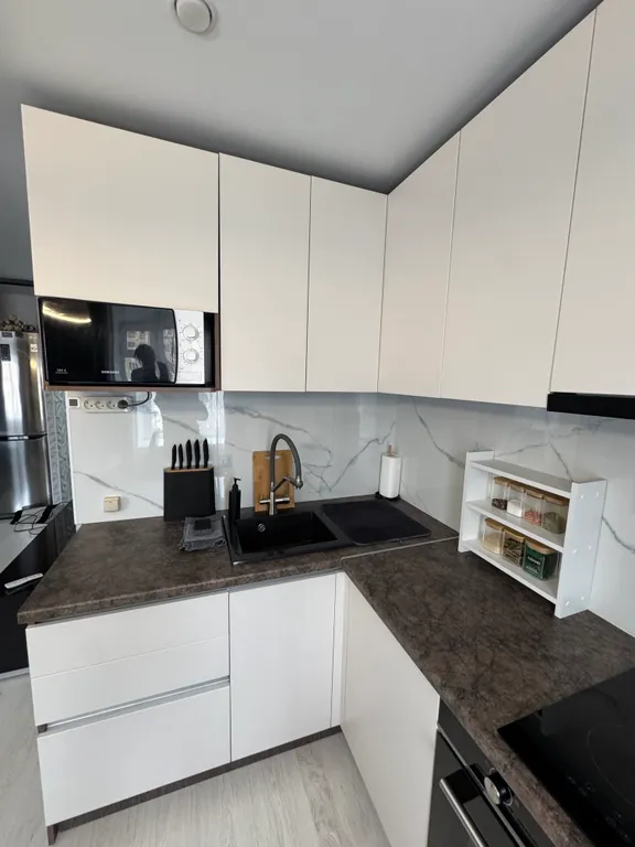 Стильная квартира с ремонтом в центре