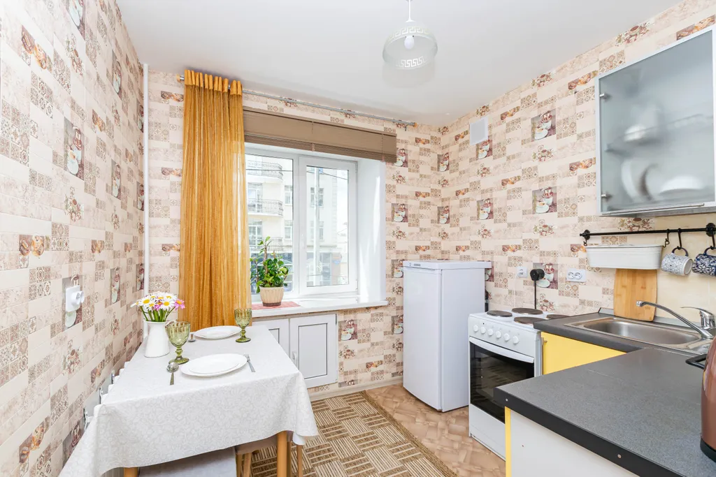 Уютная квартира с кондиционером рядом с Театром оперы и балета