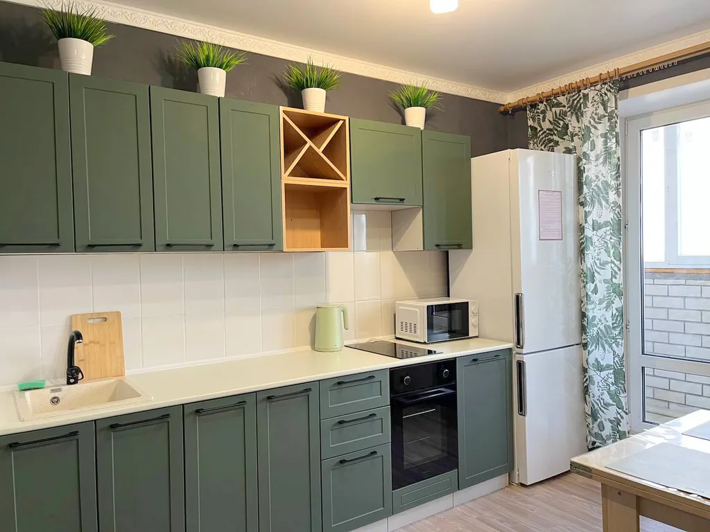 Квартира-студия в новом микрорайоне города — аренда посуточно в Тобольск