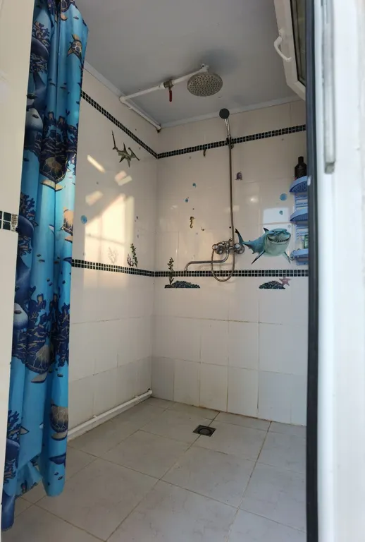 Уютная комната недалёко от моря, удобства в номере