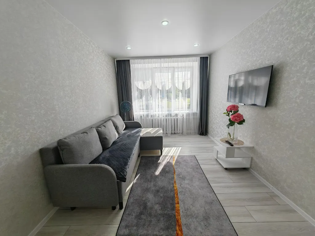 Новая 2-х комнатная квартира с евроремонтом в центре