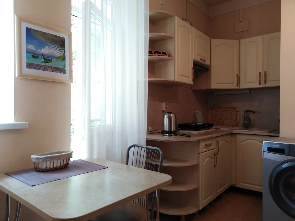 Апартамент однокомнатный солнечный ветер