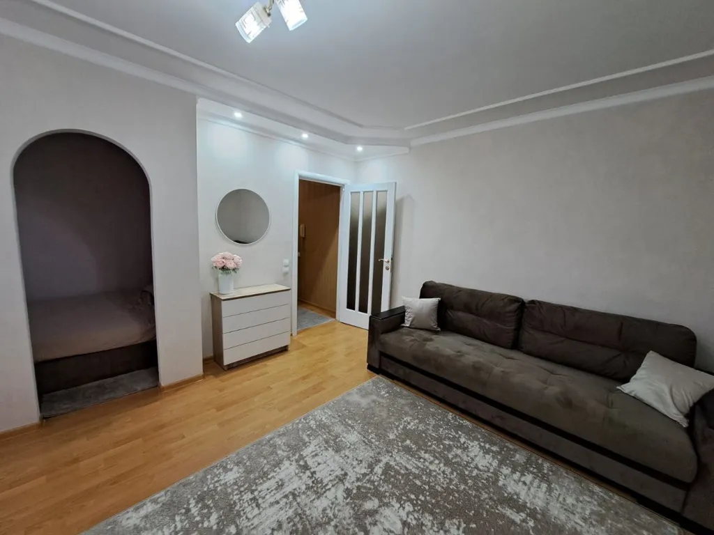 Уютная квартира в центре — аренда посуточно в Кобрин