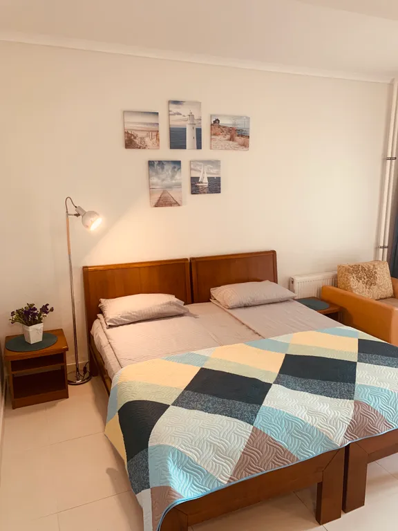 Квартира Номер на берегу моря — аренда посуточно в Ливадия