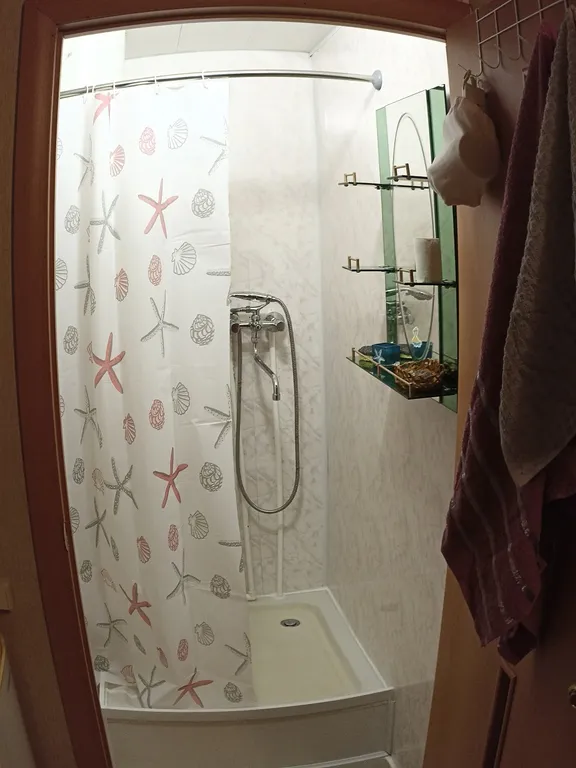 Уютный двухуровневый апартамент в тихом районе