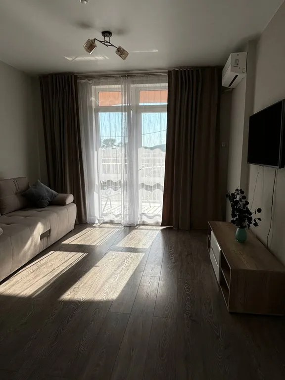 289 Евродва с бассейнами для 4х человек