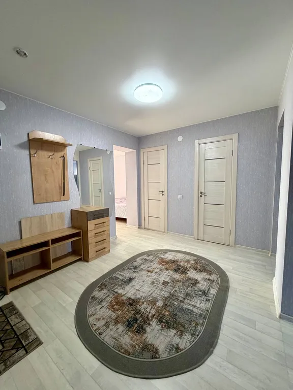 В центре ишима! Просторная 3-комн. Для командировок и семьи