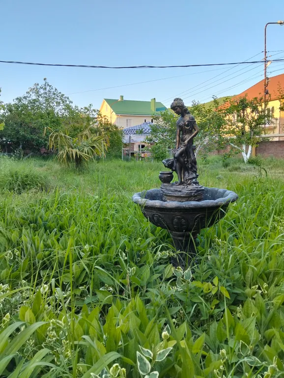 Уютная комната у моря