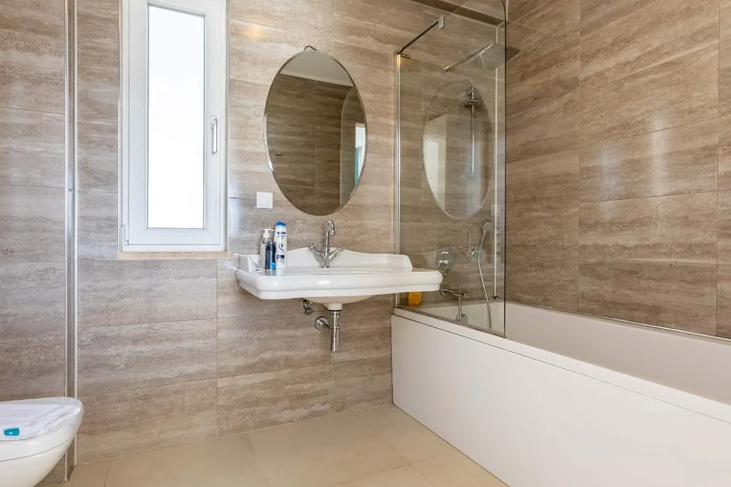 Вилла с видом на море