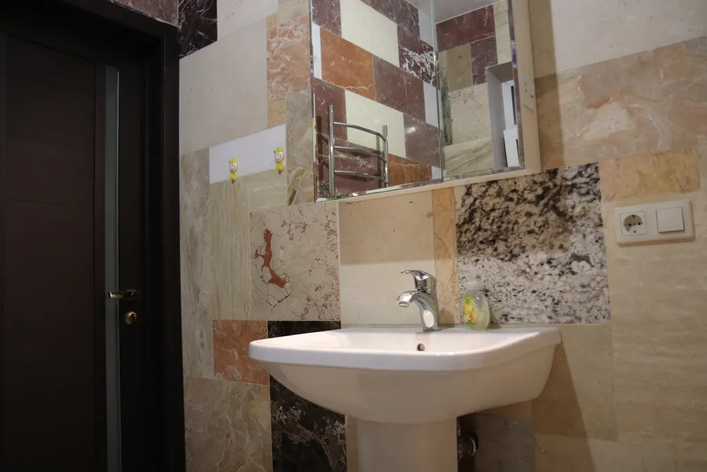 Загородный дом-шале "Pinebrook", аренда, у реки Дон. Сезонный бассейн.