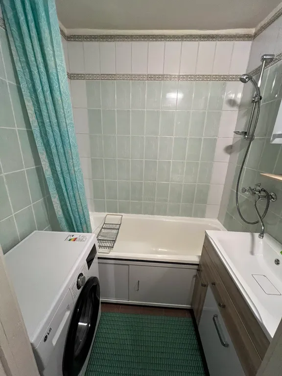 Квартира Просторная и тихая квартира — Лодейное Поле