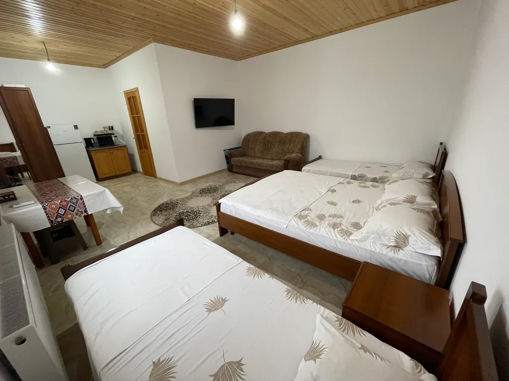 Дом с видом на реку Сулак