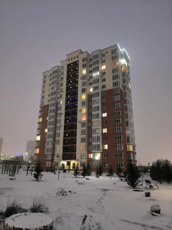 Уютная новая квартира с видом на московскую площадь