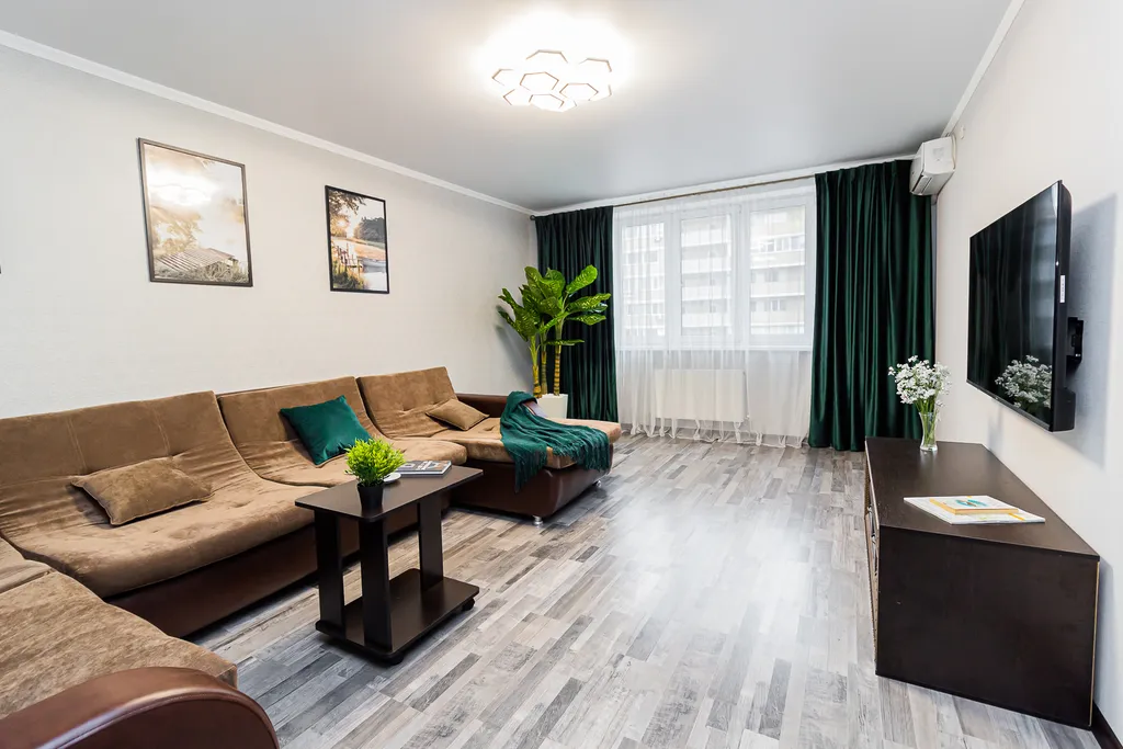 Квартира Просторная двухкомнатная квартира — Краснодар