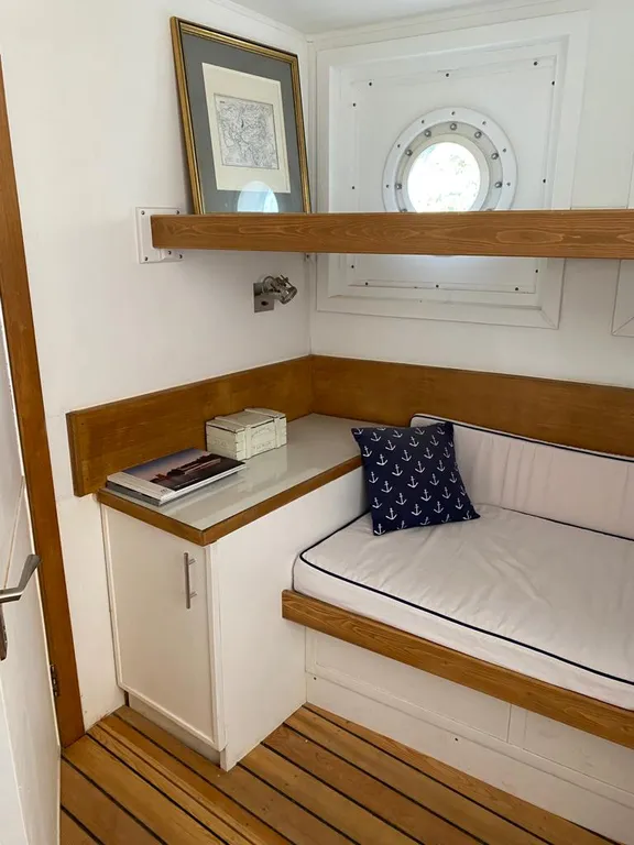 Теплоход для проживания