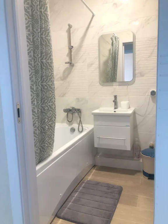 Уютная двушка с видом на горы