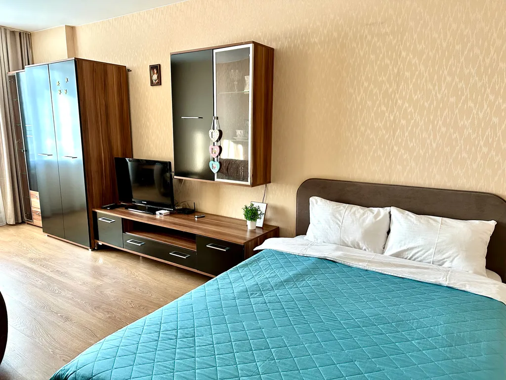 Солнечная однокомнатная квартира