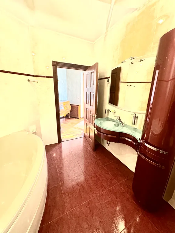 Вилла в стиле яхты