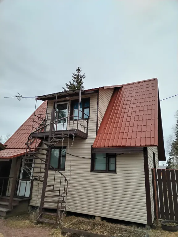 Коттедж Коттедж на Казачьем Хуторе с видом на лес — Агалатово