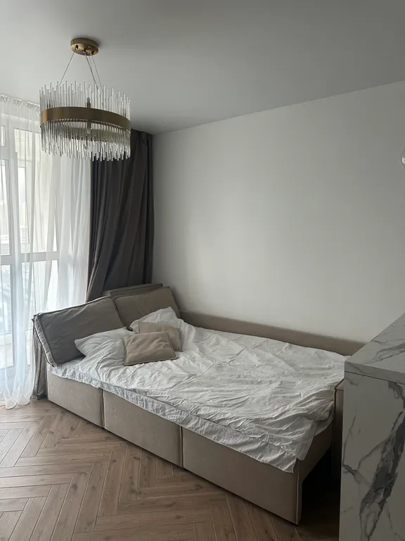 Новая квартира-студия, с дизайнерским ремонтом, есть всё для проживания