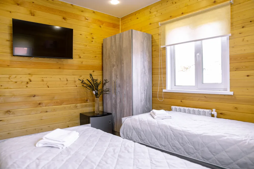 Коттедж в 10 минутах езды от города