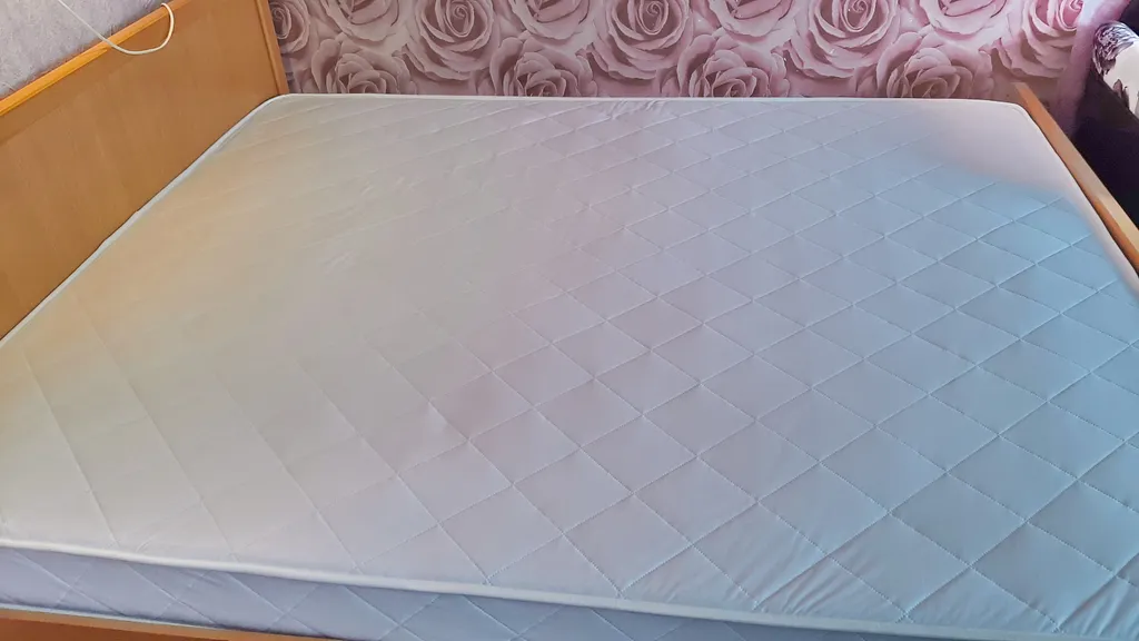 Квартира Квартира на Толстом Мысу между бухтой и открытым морем — Геленджик