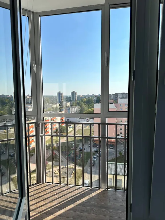 Стильные апартаменты в новом доме с видом на город