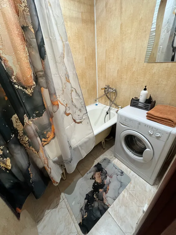 Квартира рядом с остановкой родина