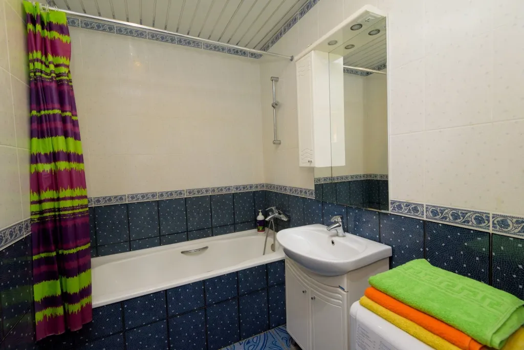 Просторная современная 2-комнатная квартира в центре