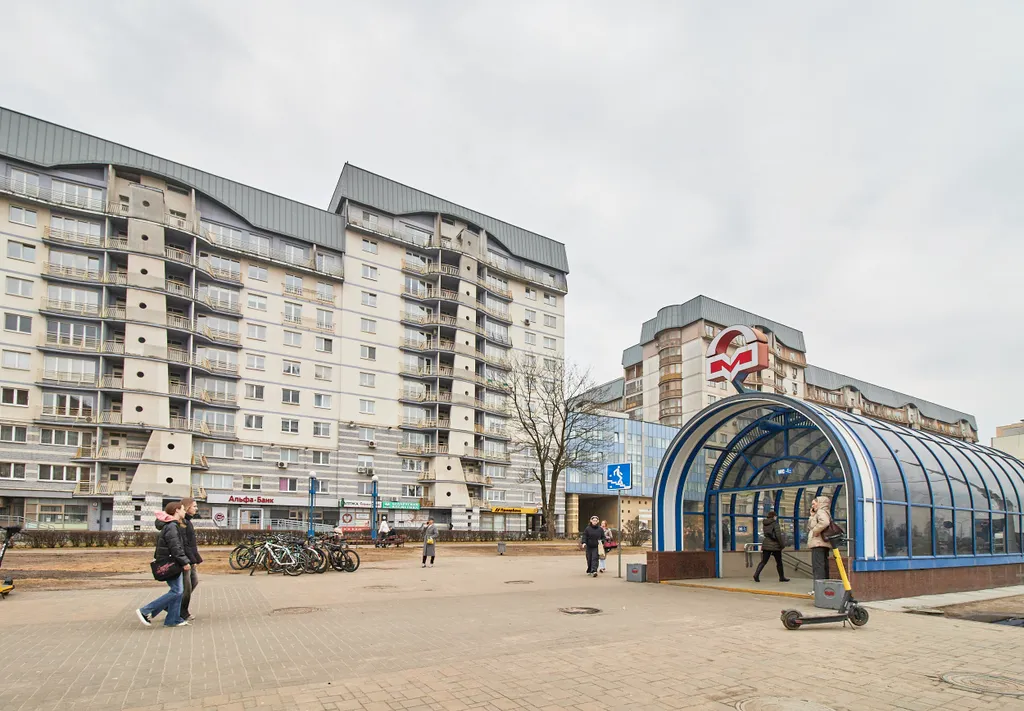 Квартира 1-комнатная квартира на сутки 200 метров от метро — Минск